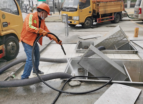 杏花岭隔油池清理